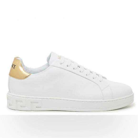 VERSACE EMBOSSED SNEAKERMEN'S NEW